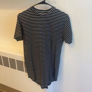 Long Length Scoop Tee